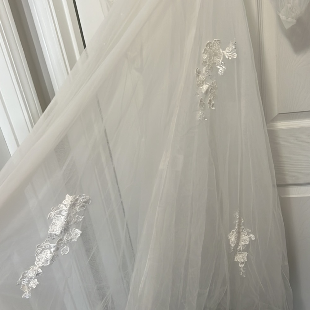 Bridal Robe - Picture 3 of 7